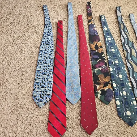 Lot of 8 Men 100% Silk Neckties Mixed Patterns Anthony Foxx Cellini Liz K + more - Picture 7 of 9